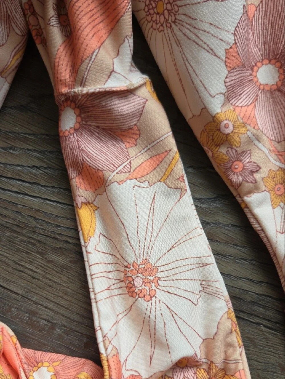 Nwot Volcom Floral Print Women's Bikini Bottom - Peach & Yellow Size Xl